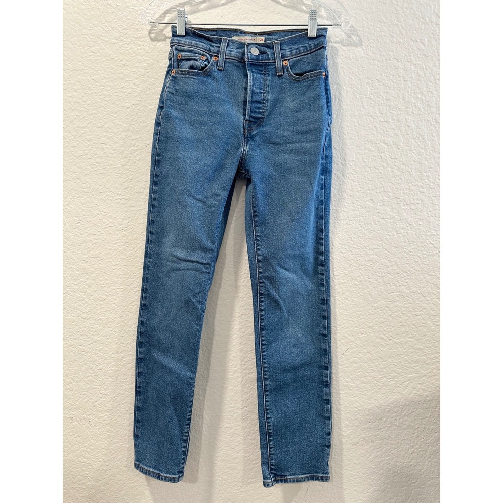 Levi's Wedgie Straight High Rise Jeans Medium Wash Blue Size 24 Ankle Button Fly - Picture 8 of 13
